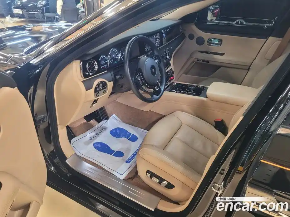 Rolls-Royce Ghost 2023 6.7 Автомат в Москве № 407366, фото 18