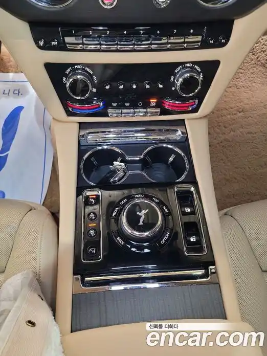 Rolls-Royce Ghost 2023 6.7 Автомат в Москве № 407366, фото 9