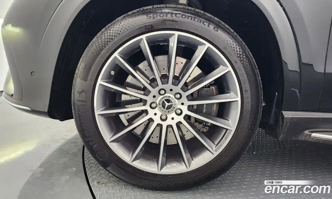 Mercedes-Benz GLE-Class 2024 3.0 Автомат в Москве № 409968, фото 5