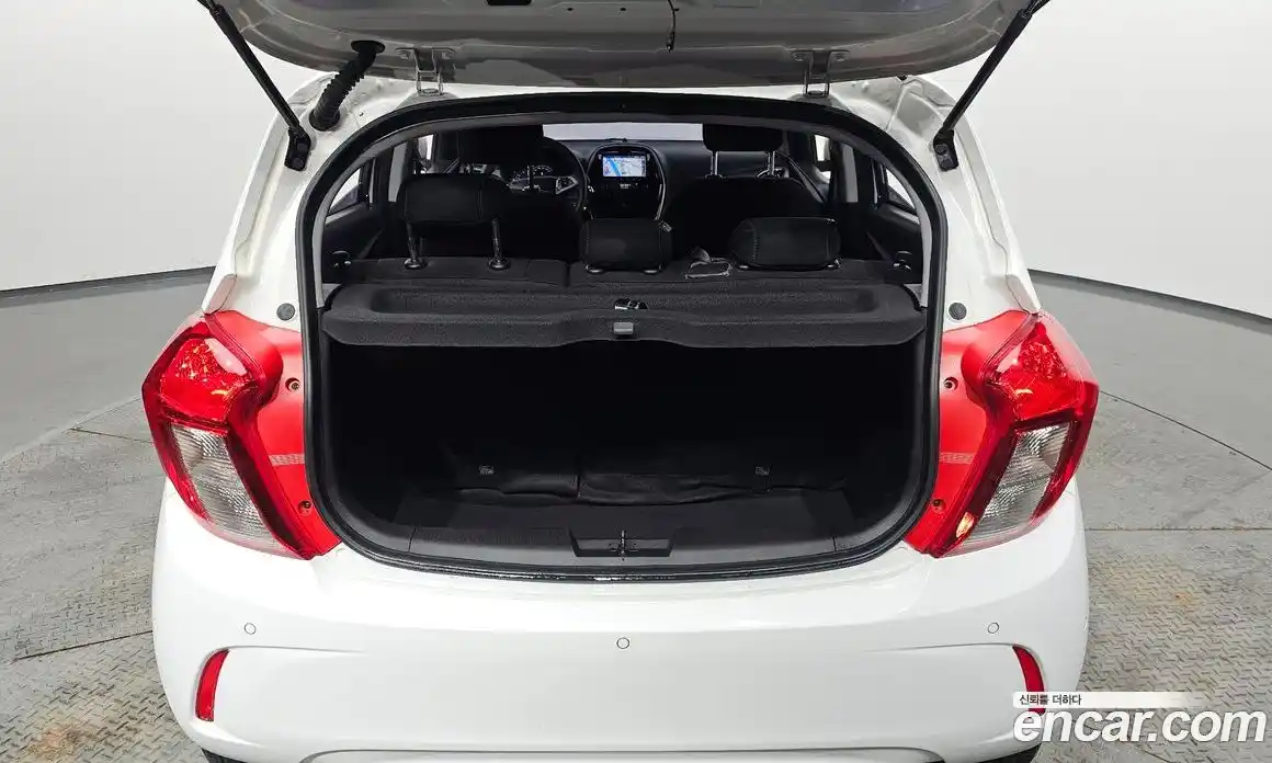 Chevrolet Spark 2017 1.0 Автомат в Москве № 41296, фото 15