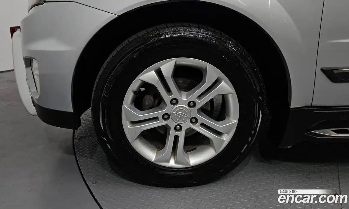 SsangYong Korando 2012 2.0 Автомат в Москве № 421521, фото 5