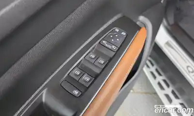 Renault QM6 2023 2.0 Автомат в Москве № 422085, миниатюра 12