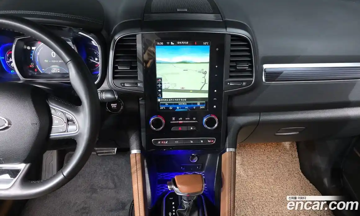 Renault QM6 2023 2.0 Автомат в Москве № 422085, фото 15