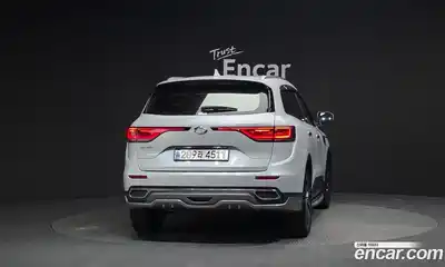 Renault QM6 2023 2.0 Автомат в Москве № 422085, миниатюра 4