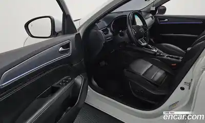 Renault XM3 2020 1.3 Автомат в Москве № 423189, миниатюра 11