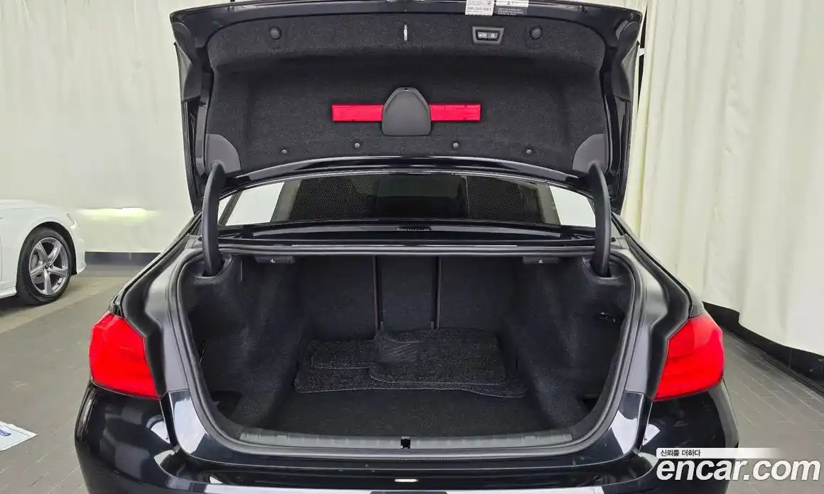 BMW 5-Series 2020 2.0 Автомат в Москве № 425055, фото 20