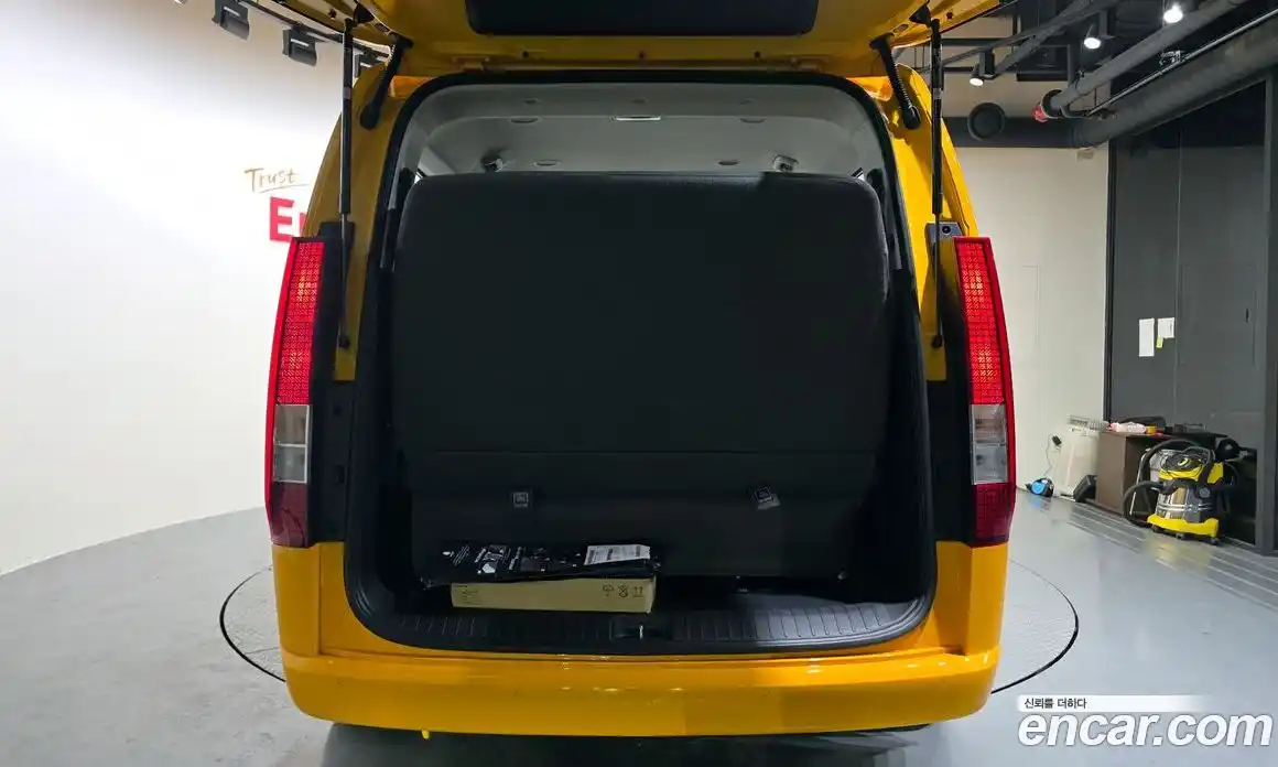 Hyundai Staria 2025 3.5 Автомат в Москве № 448827, фото 20