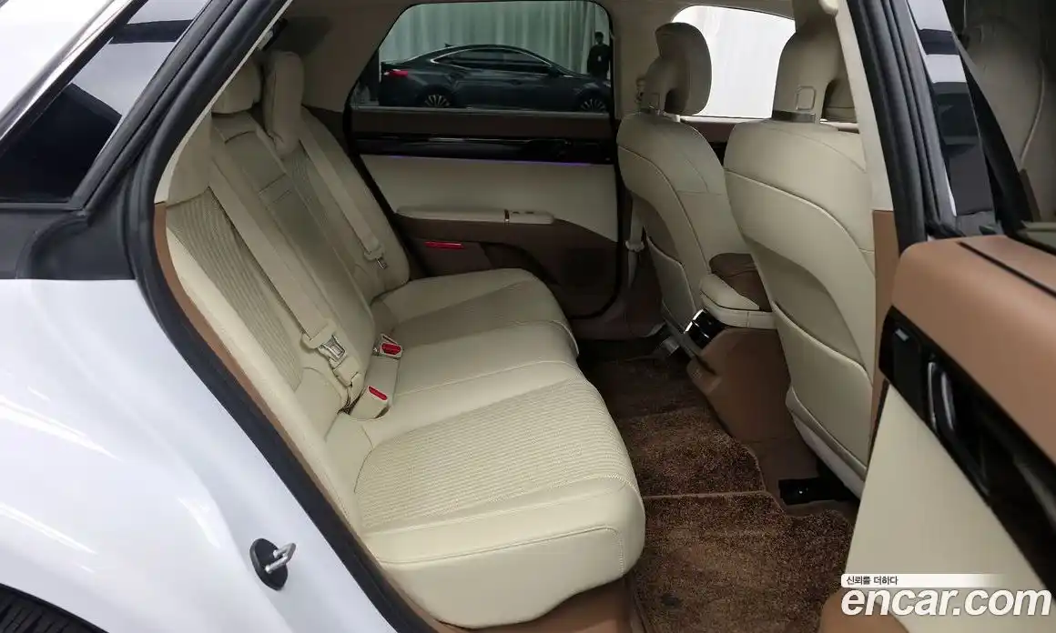 Hyundai Grandeur 2023 1.6 Автомат в Москве № 449677, фото 12