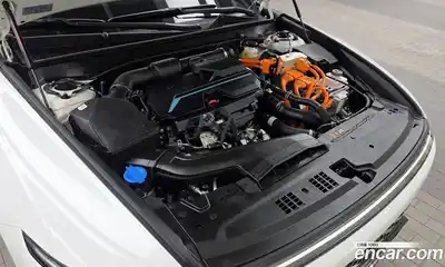 Hyundai Grandeur 2023 1.6 Автомат в Москве № 449677, миниатюра 6