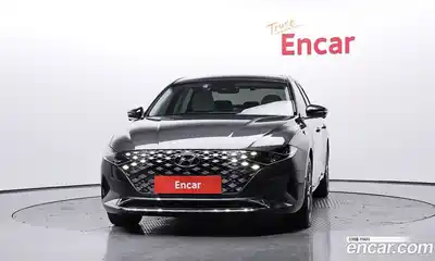 Hyundai Grandeur 2022 2.5 Автомат в Москве № 457843, миниатюра 3