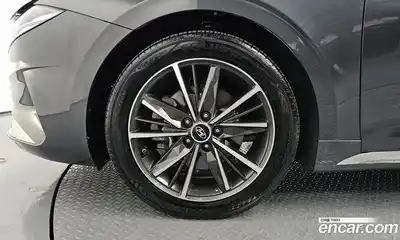 Hyundai Grandeur 2022 2.5 Автомат в Москве № 457843, миниатюра 10