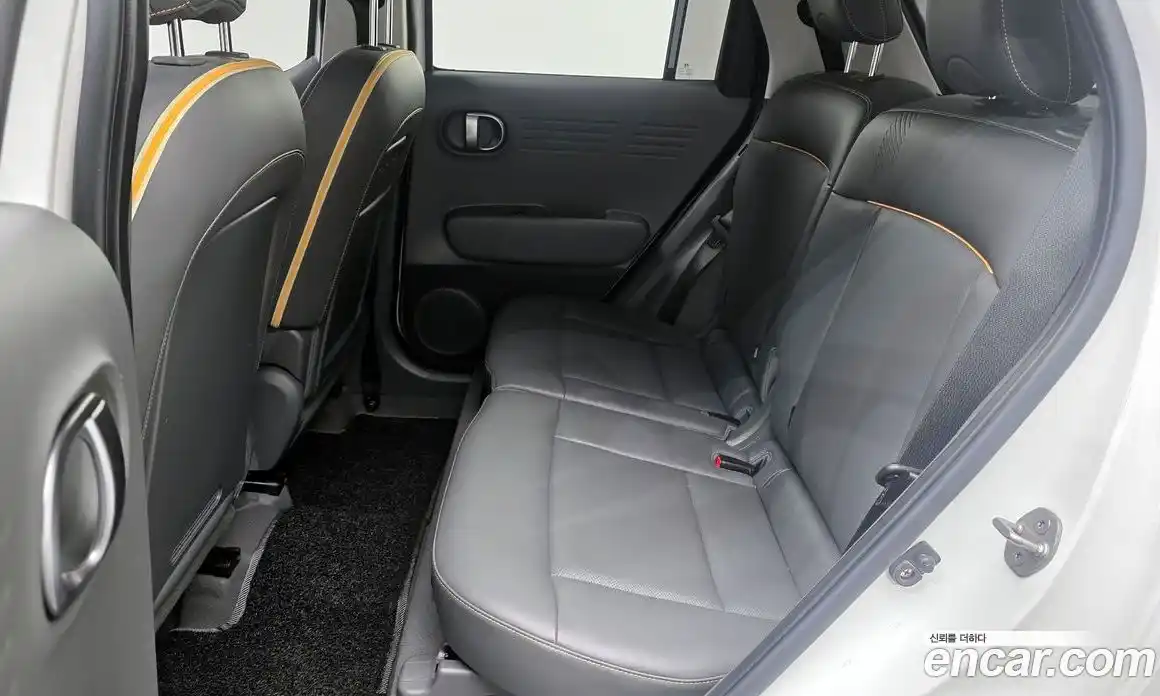 Hyundai Casper 2023 1.0 Автомат в Москве № 458017, фото 12