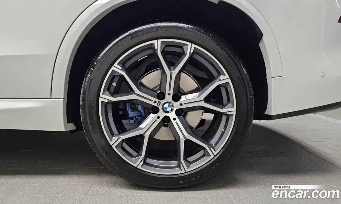 BMW X5 2025 3.0 Автомат в Москве № 463618, фото 5