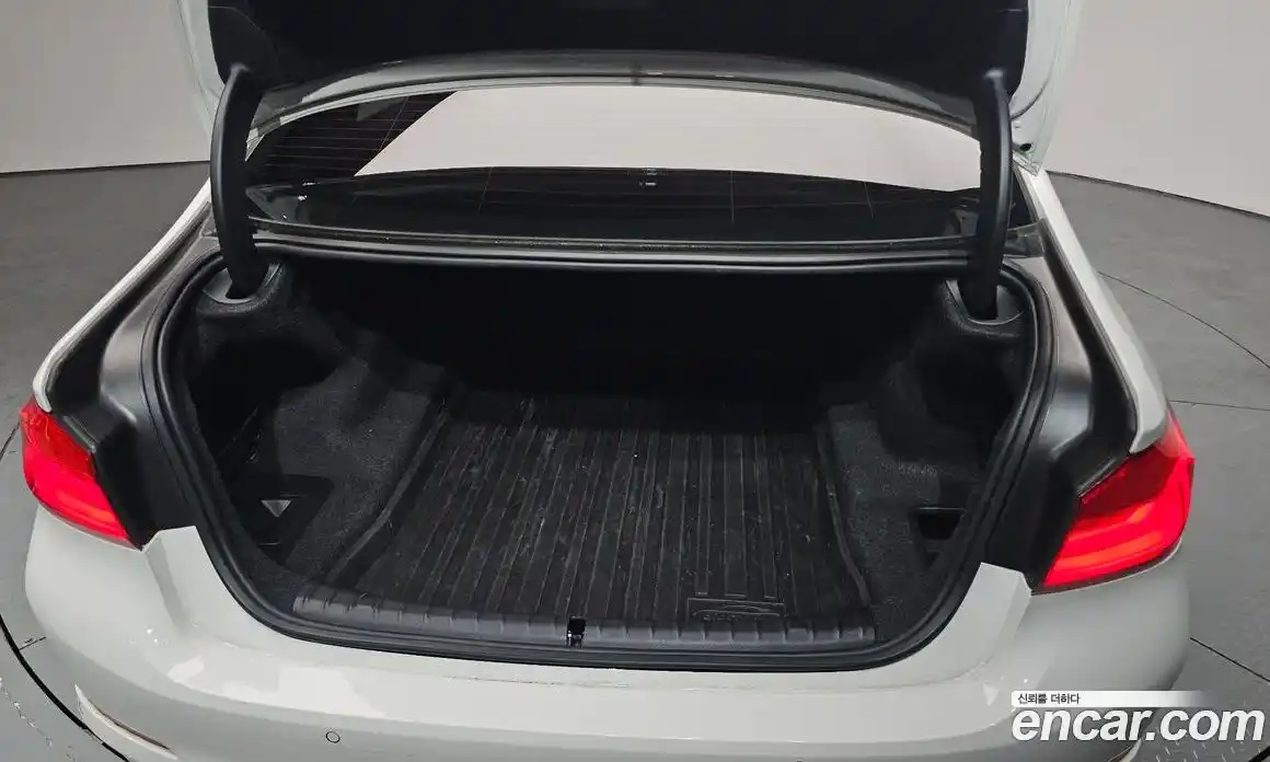 BMW 5-Series 2019 2.0 Автомат в Москве № 464325, фото 20