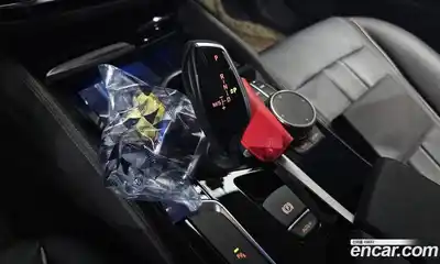 BMW 5-Series 2019 2.0 Автомат в Москве № 464325, миниатюра 9