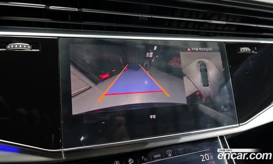 Audi Q8 2021 3.0 Автомат в Москве № 468754, фото 15