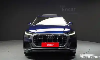 Audi Q8 2021 3.0 Автомат в Москве № 468754, миниатюра 3