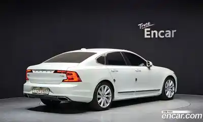 Volvo S90 2019 2.0 Автомат в Москве № 469878, миниатюра 2