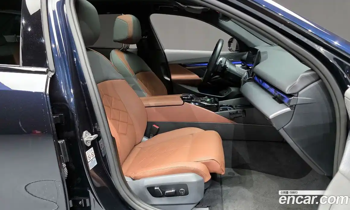 BMW 5-Series 2024 2.0 Автомат в Москве № 491179, фото 11