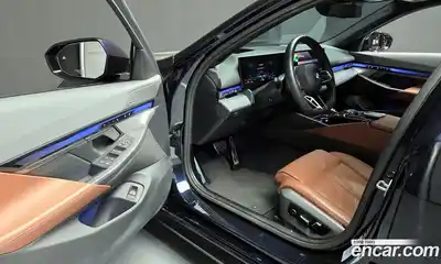 BMW 5-Series 2024 2.0 Автомат в Москве № 491179, миниатюра 10