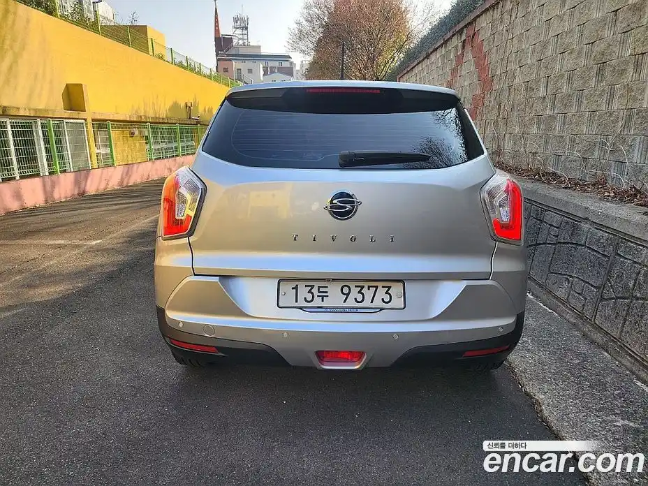 SsangYong TIBOLI 2015 1.6 Автомат в Москве № 491496, фото 5