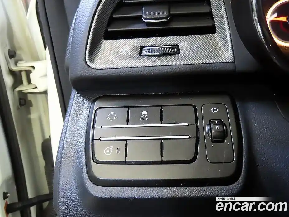 SsangYong TIBOLI 2017 1.6 Автомат в Москве № 491530, фото 16