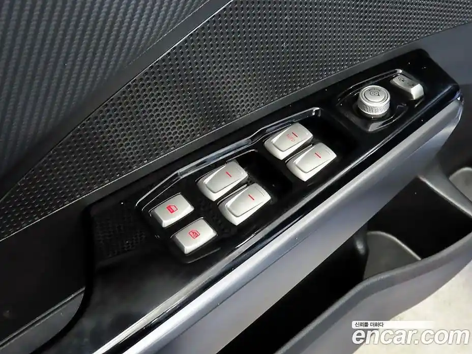 SsangYong TIBOLI 2017 1.6 Автомат в Москве № 491530, фото 17