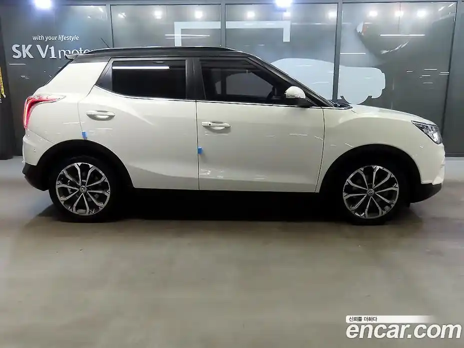 SsangYong TIBOLI 2017 1.6 Автомат в Москве № 491530, фото 3