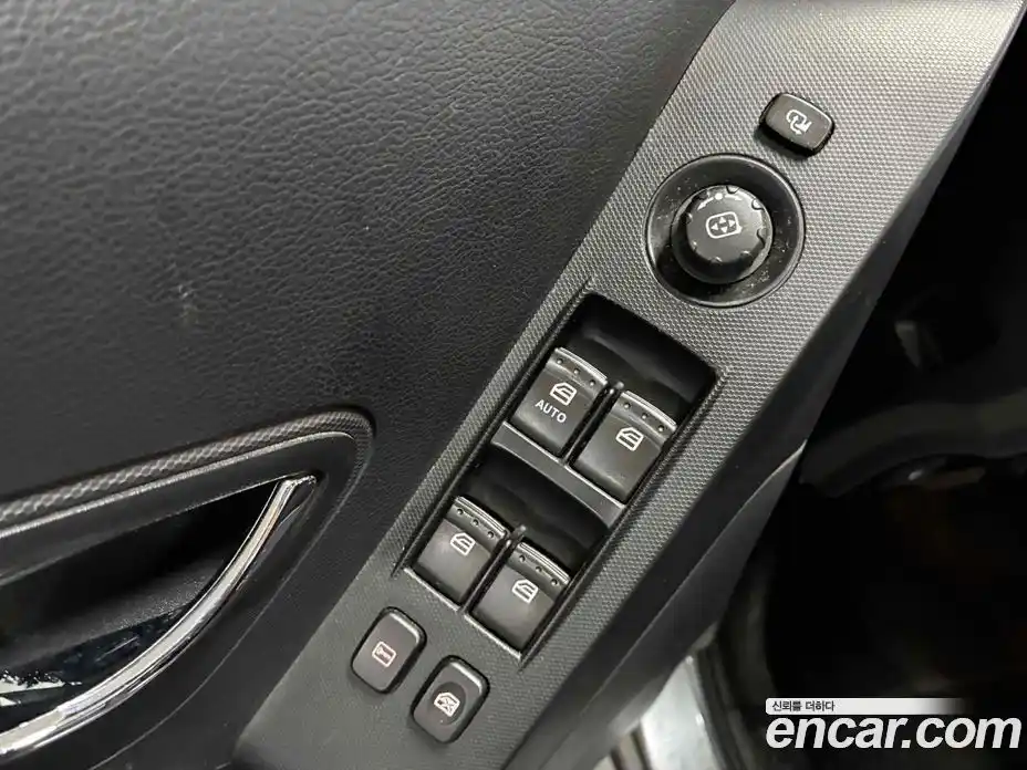 SsangYong Korando 2012 2.0 Автомат в Москве № 491583, фото 13