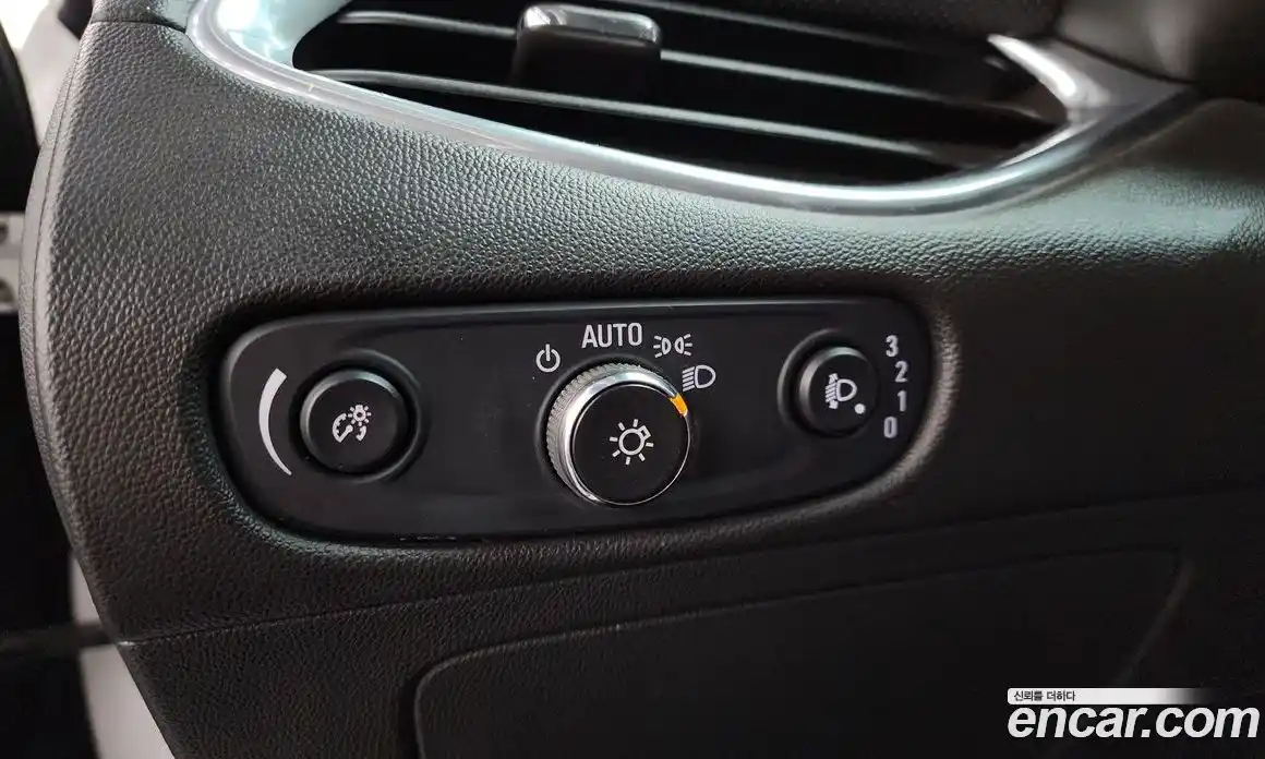 Chevrolet Malibu 2017 1.5 Автомат в Москве № 492155, фото 14