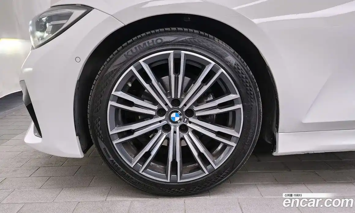 BMW 3-Series 2021 2.0 Автомат в Москве № 493246, фото 5