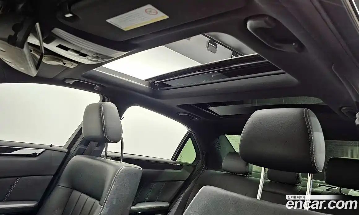 Mercedes-Benz E-Class 2015 3.5 Автомат в Москве № 495959, фото 18