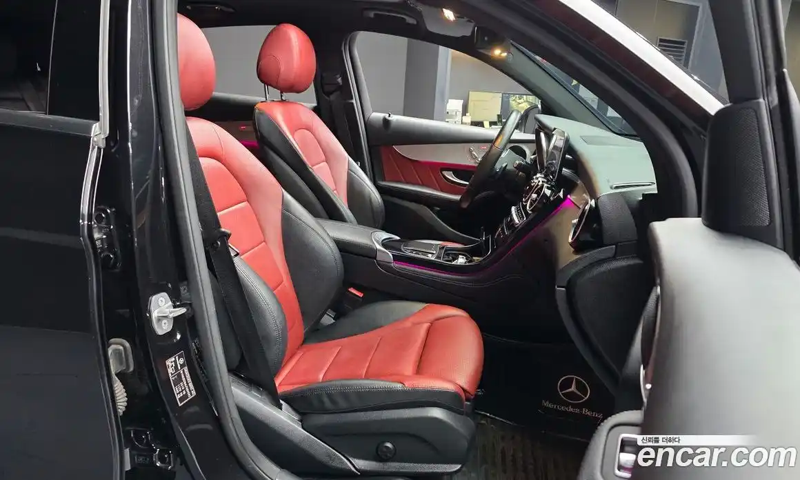 Mercedes-Benz GLC-Class 2020 2.0 Автомат в Москве № 496003, фото 11