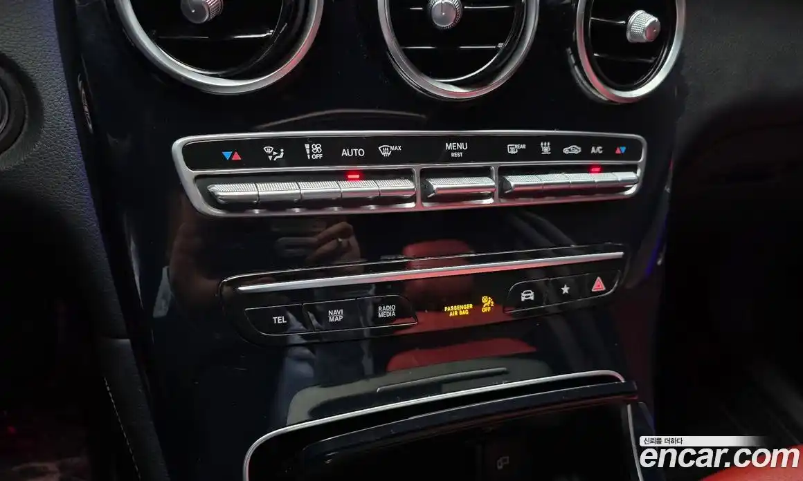 Mercedes-Benz GLC-Class 2020 2.0 Автомат в Москве № 496003, фото 17