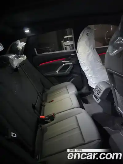 Audi Q5 2025 2.0 Автомат в Москве № 497147, миниатюра 11