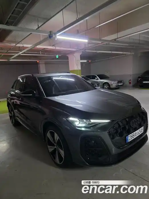 Audi Q5 2025 2.0 Автомат в Москве № 497147, фото 3