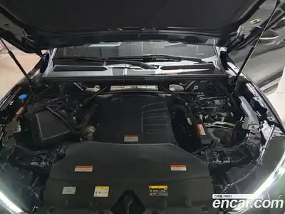 Audi Q5 2025 2.0 Автомат в Москве № 497147, миниатюра 7