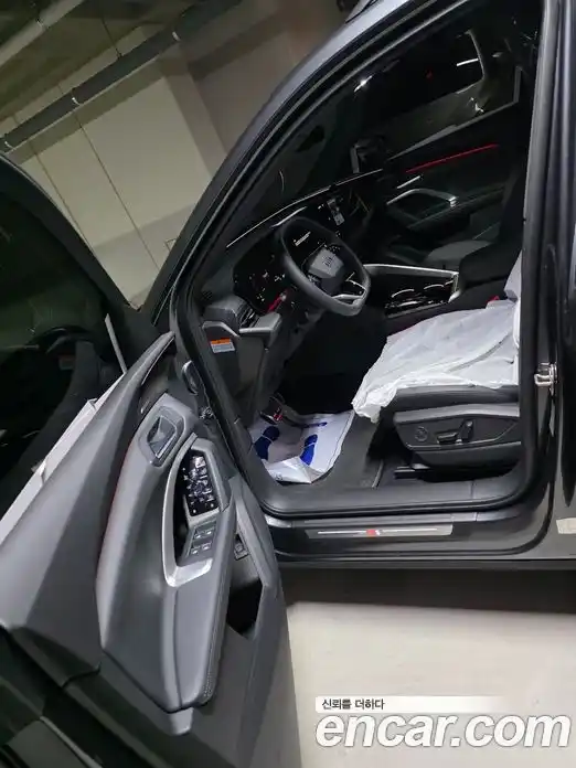 Audi Q5 2025 2.0 Автомат в Москве № 497147, фото 8