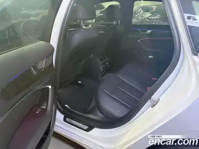 Audi A6 2022 2.0 Автомат в Москве № 497284, миниатюра 6