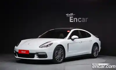 Porsche Panamera, 2018