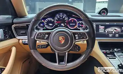 Porsche Panamera 2018 3.0 Автомат в Москве № 498350, миниатюра 12