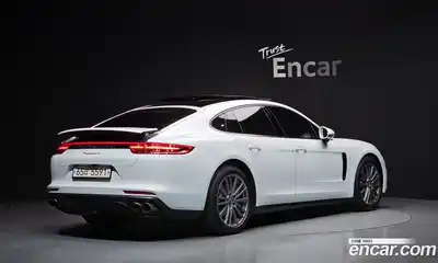 Porsche Panamera 2018 3.0 Автомат в Москве № 498350, миниатюра 2
