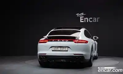 Porsche Panamera 2018 3.0 Автомат в Москве № 498350, миниатюра 4