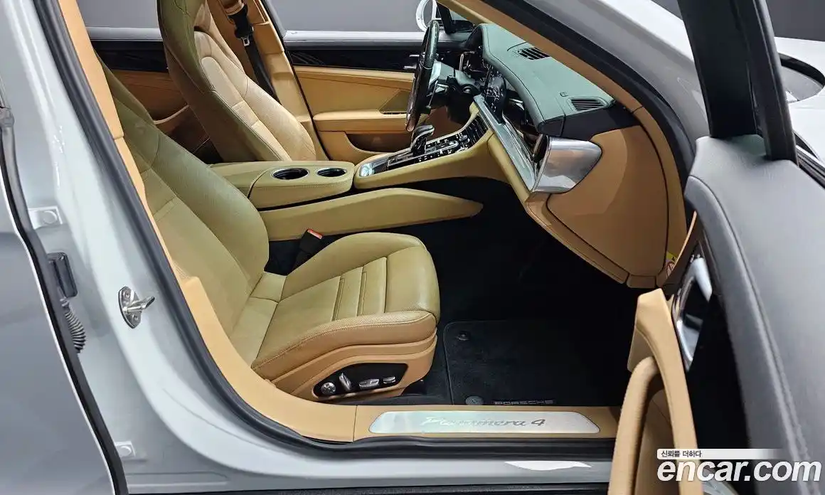 Porsche Panamera 2018 3.0 Автомат в Москве № 498350, фото 10