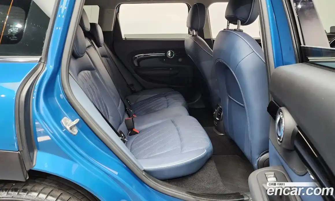 Mini Clubman 2023 2.0 Автомат в Москве № 499128, фото 12