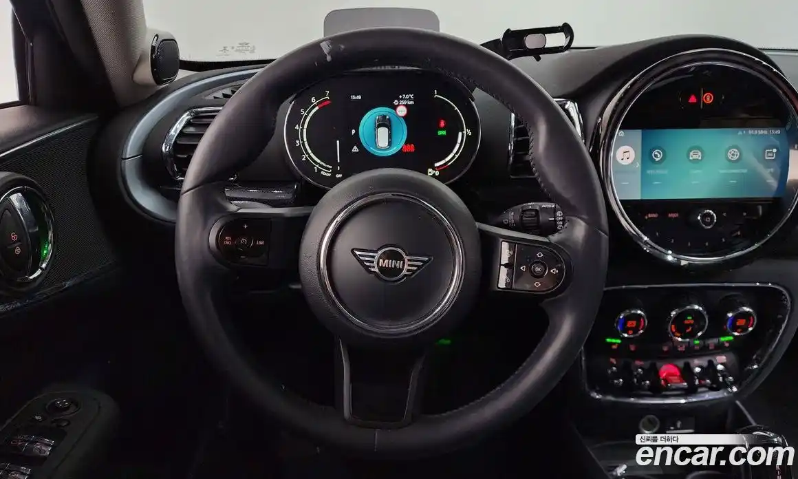 Mini Clubman 2023 2.0 Автомат в Москве № 499128, фото 13