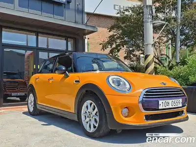 Mini Cooper 2016 1.5 Автомат в Москве № 499397, миниатюра 4