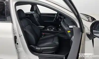 Kia K5 2024 2.0 Автомат в Москве № 50287, миниатюра 2