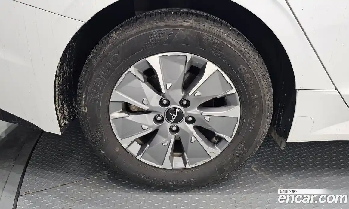 Kia K5 2024 2.0 Автомат в Москве № 50287, фото 5