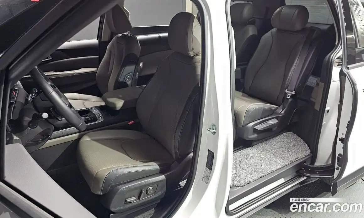 Kia Canival 2025 2.2 Автомат в Москве № 507083, фото 12